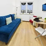 Cozy Studios In Praga Polnoc By Noclegi Renters