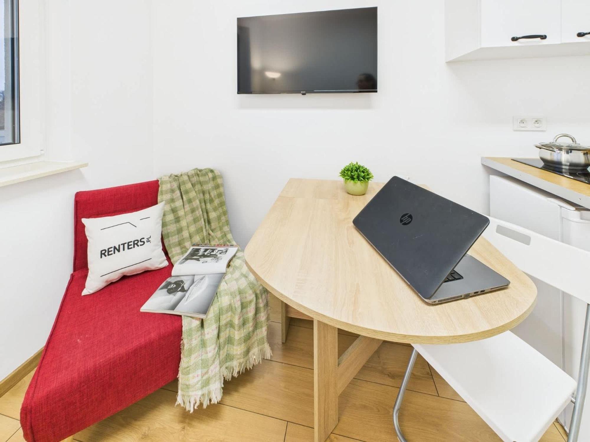 Cozy In Praga Polnoc By Renters *