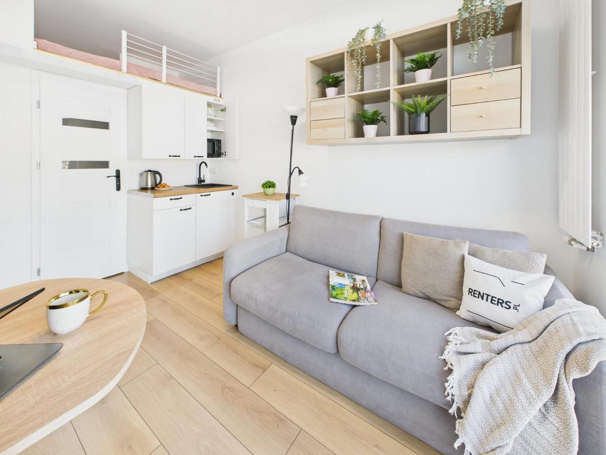 Cozy In Praga Polnoc By Renters